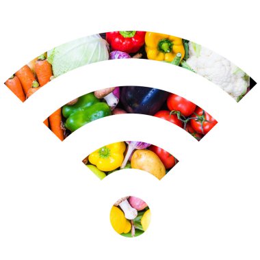 Sebzeler beyaz arkaplanda kablosuz ağ sembolü oluşturuyorlar