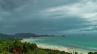 Deniz manzarası bakış açısı Nathon Koh Samui, Tayland. Timelapse 4k