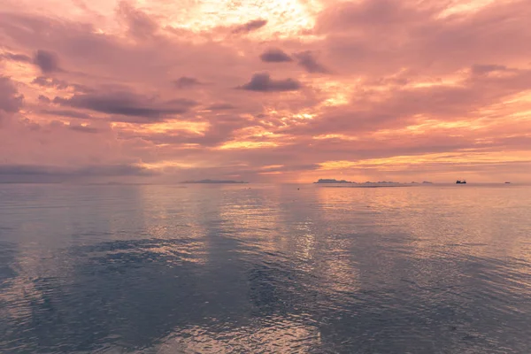 Восход Тропического Неба Облако Над Морем Рай Фон — стоковое фото