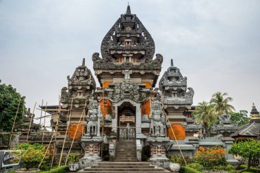 Entrance gate to the Museum Indonesia in Jakarta, Jawa, Indonesia. Juli 2018 clipart