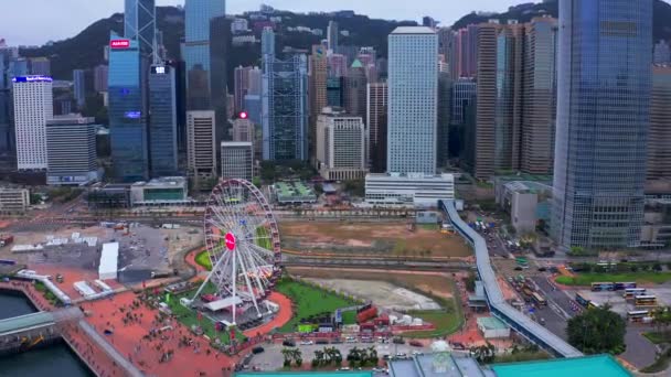 Het Hong Kong Observation Wheel in het New Central Harborfront, Central District. Hongkong op 15 juni 2019. — Stockvideo