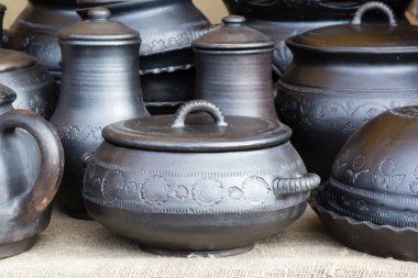 Kaba kumaş üzerine döküm tencere