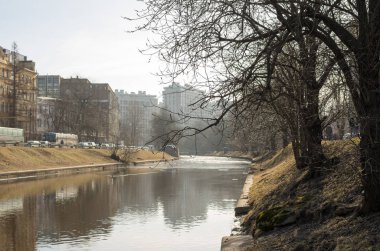 Saint-Petersburg, Rusya. Şehir nehir bahar