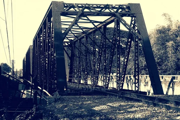 Ponte Preta Para Ferrovia Desde Segunda Guerra Mundial — Fotografia de Stock