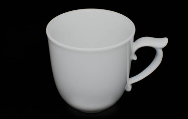 arka plan üzerinde beyaz porselen çay bardağı