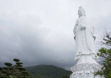 Da Nang sahne - Padmapani heykel