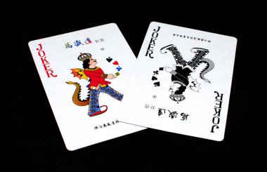 iskambil siyah arka planda - oyun aracı