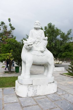 Da Nang sahne - Linh Ung Temple - on sekiz Arhats
