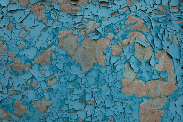 Oberfläche mit zusammenbrechender Farbe unter dem Einfluss von Feuchtigkeit und — Stockfoto