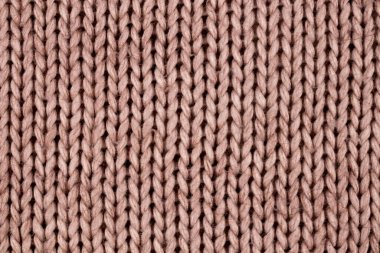 Birbirine bağlı birkaç sıralı döngüden oluşan örülmüş kumaş