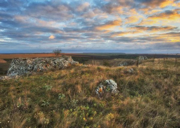 Dramatic Autumn Dawn Picturesque Rocks Morning Silence — Stock Photo, Image