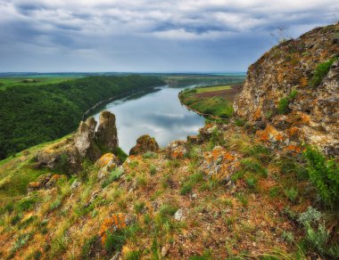 bahar sabahı şafak Milli parkta picturesque River canyon 