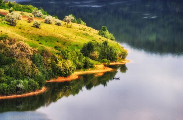 Schlucht Des Malerischen Flusses Frühlingssonnenaufgang Über Dem Fluss Malerischer Morgen — Stockfoto
