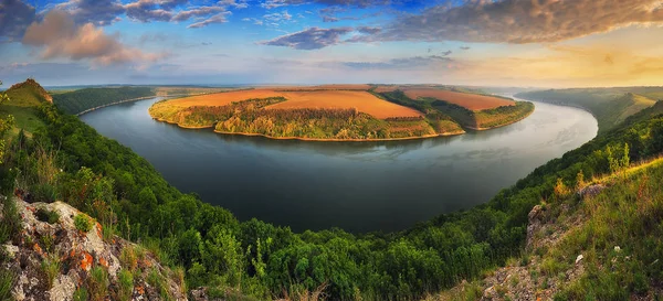 Весняне Схід Сонця Над Річкою Каньйон Мальовничої Річки Весняний Ранок — стокове фото