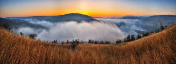 Brouillard Dans Canyon Matin Automne Dans Vallée Rivière Dniester — Photo