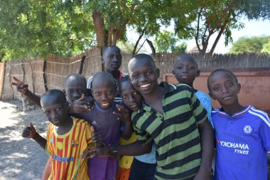 Köyü Sipo adanın yerel halkın yaşam