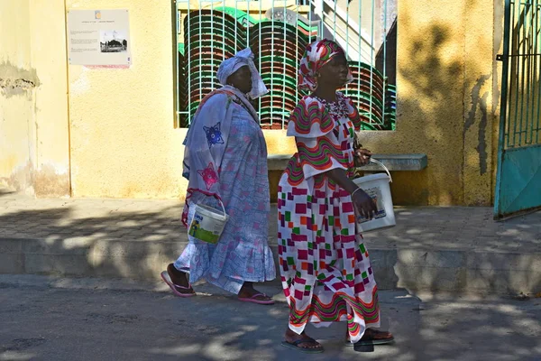 Typická Scéna Ulici Saint Louis Sngal — Stock fotografie