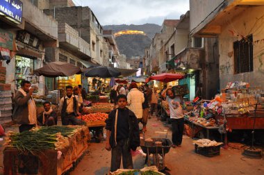 Her zamanki sabah telaşı içinde: Ta'izz, Yemen