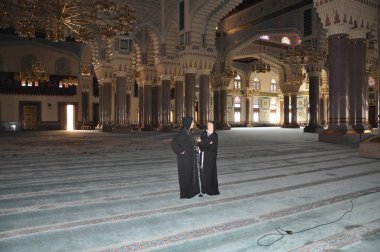 İç Al-sarı Camii