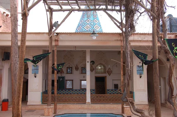 Explora Antigua Aldea Iraní Abyaneh —  Fotos de Stock