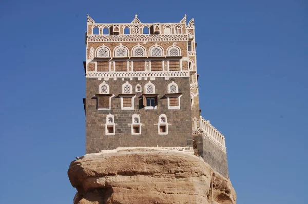 Rock Palace Dar Hajjar Látképe — Stock Fotó