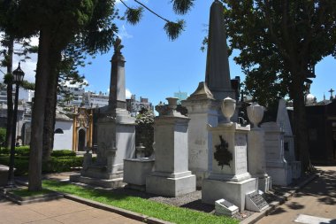 Recoleta Mezarlığı 'nda ailesi Crypt Eva Peron plak.