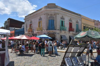 La Boca, Buenos Aires El Caminito renkli sokak görünümü