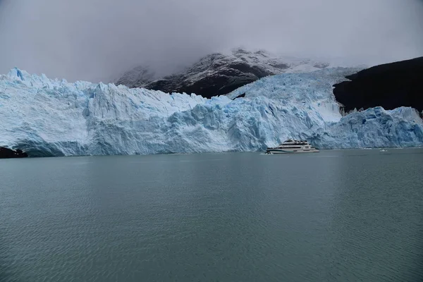 Vista Del Glaciar Spegazzini Desde Lago Argentino Patagonia Argentina —  Fotos de Stock