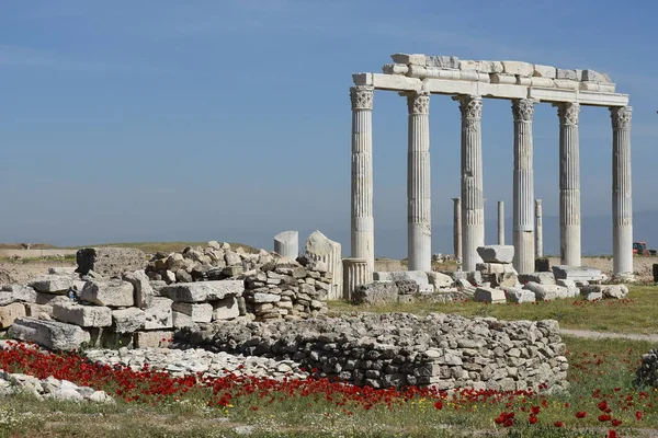 Türkiye'nin Denizli ilinde Laodikeia eski şehir kalıntıları. 
