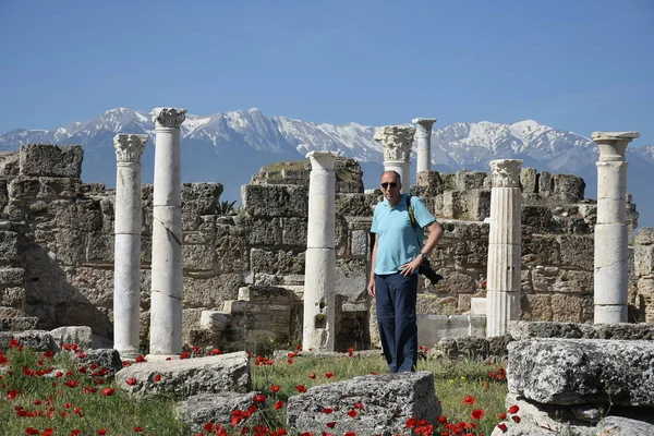 Türkiye Nin Denizli Ilinde Laodikeia Eski Şehir Kalıntıları Tarafından Man — Stok fotoğraf