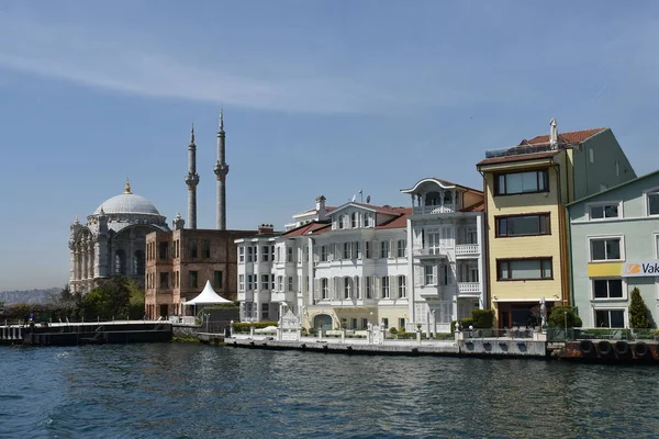 Blick Auf Istanbul Vom Boot Aus — Stockfoto