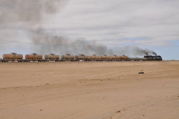 Comboio Carga Deserto — Fotografia de Stock