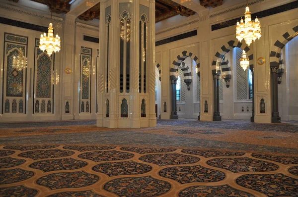 Belső Nézet Szultán Qaboos Nagy Mecset — Stock Fotó