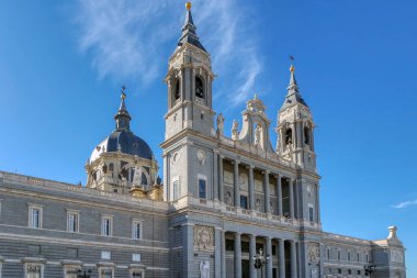 Santa Maria la Real de La Almudena Katedrali, Madrid, İspanya