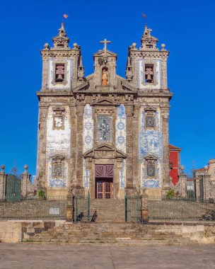 Kilisesi, Saint ettiler (Igreja de Santo ettiler) ile geleneksel seramik kiremit azulejos, Porto, Portekiz