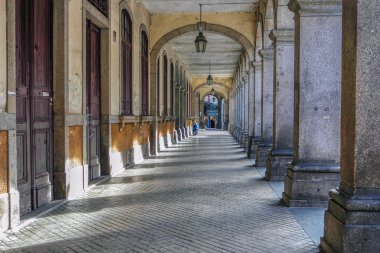 Braga şehir merkezinde eski sokak, Portekiz