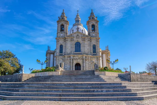 Святилище Богоматери Самейро (или Святилище Самейро или Непорочного зачатия Фазейру Самейро) в Браге, Португалия — стоковое фото