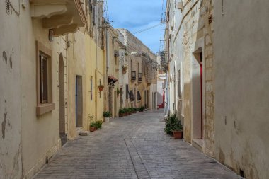 Malta'da Ir-Rabat'taki Eski Sokak