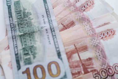 Dolar ve ruble. İş konsepti.