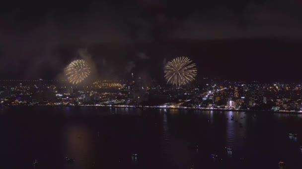 Pattaya Thaïlande-Mai, 24 2019 Festival international de feux d'artifice 2019 — Video