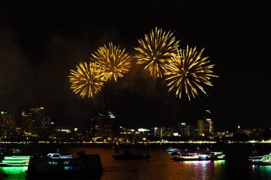 Pattaya Tayland-Mayıs, 24 2019 Uluslararası havai fişek gösterisi Festivali 2019