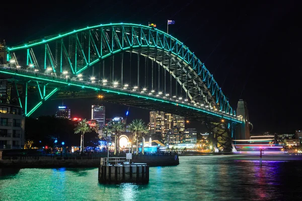 Γέφυρα Σίδνεϊ Harbour Αυστραλία Άναψε Φωτεινό Πράσινο Κατά Διάρκεια Του — Φωτογραφία Αρχείου