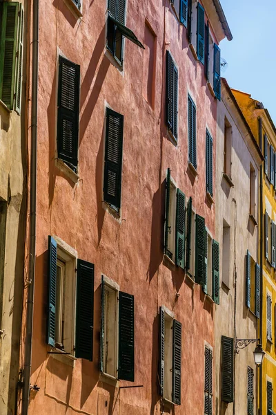 Pastellfärgade Byggnader Smal Gata Ajaccio Korsika Frankrike — Stockfoto