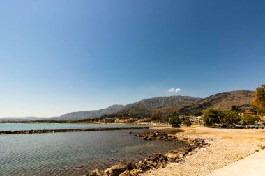 Girit Adası, Yunanistan Georgioupolis ünlü plaj köyde Panoraması.