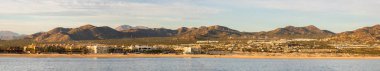 Cabo San Lucas, Meksika - 2019. Meksika Cabo San Lucas bağlantı noktası üzerinden panoramik görünüm.