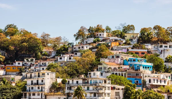 View of the city of Manzanillo, Mexico. Mexican Riviera. — Stock Photo, Image