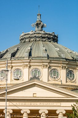 Bükreş, Romanya - 2019. Romen Athenaeum veya Ateneul Roman, 