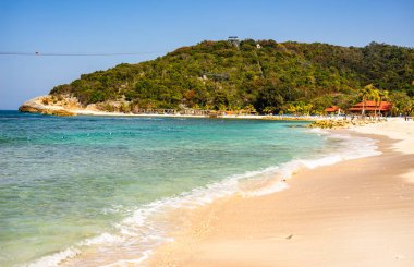 Labadee Adası, Haiti pastoral plaj. Egzotik vahşi tropikal bea