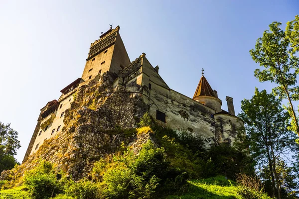 Замок Бран (Castelul Bran). Легендарный исторический замок Драк — стоковое фото