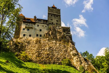 Kepek Kalesi (Castelul Bran). Drac efsanevi tarihi kale